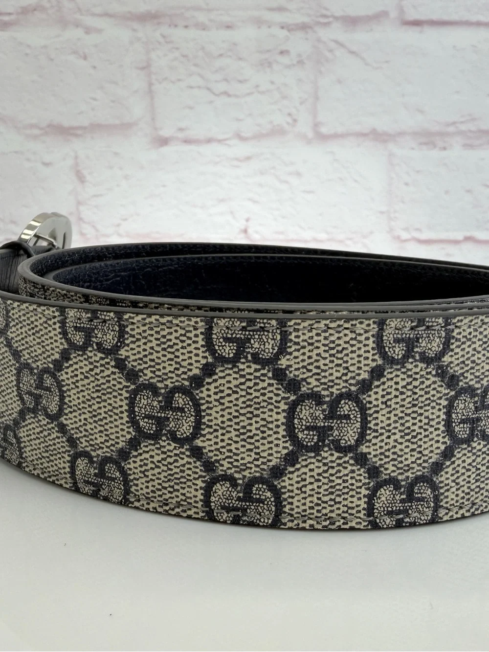 Gucci Supreme GG Monogram Canvas Belt  Silver-Tone Double G Buckle 110/44 114984